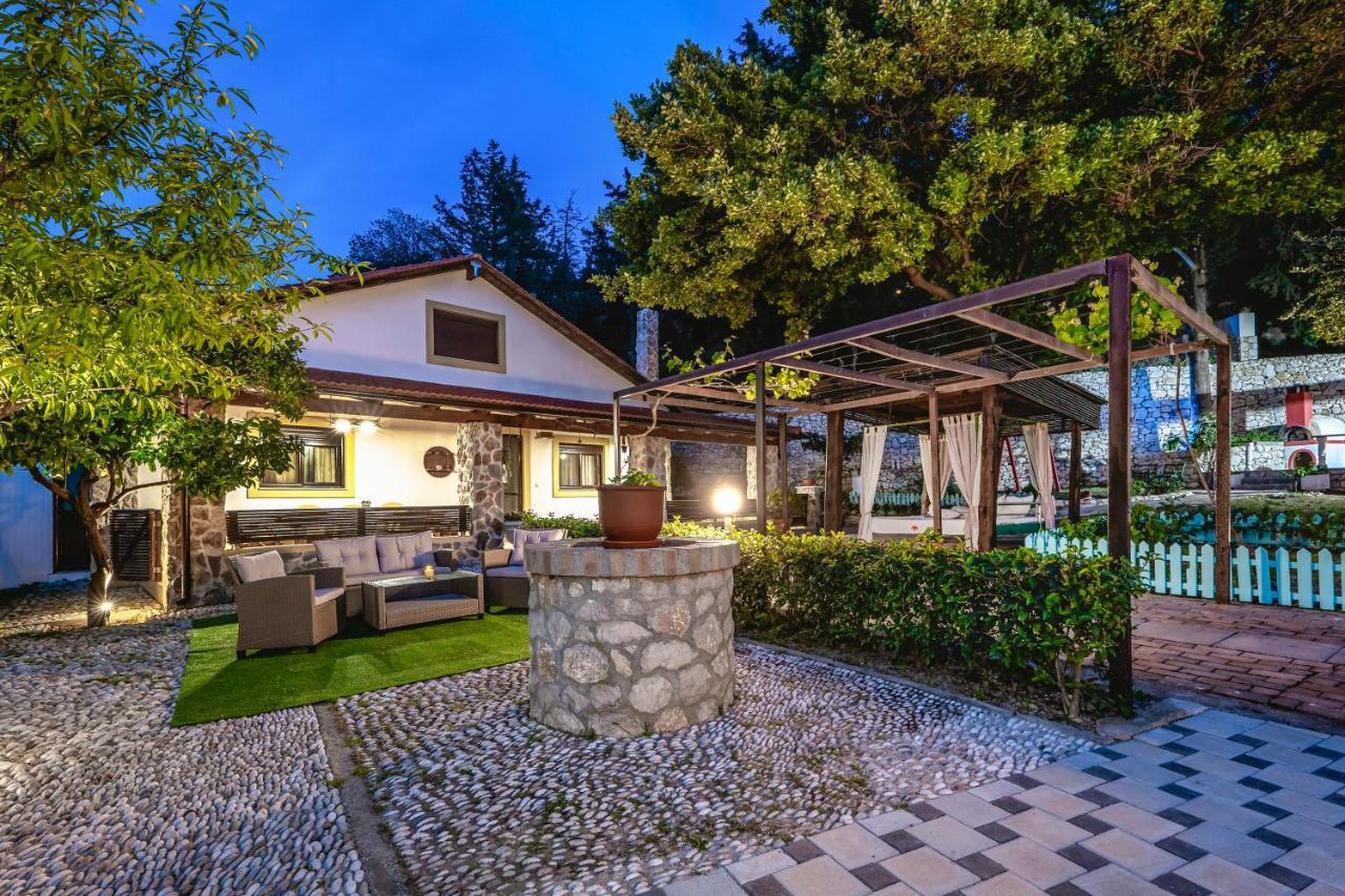 Villa Rafaela Koskinou  Dış mekan fotoğraf